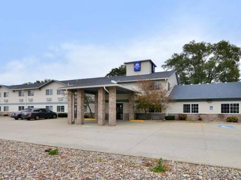Regency Inn Geneseo Il I-80 Εξωτερικό φωτογραφία