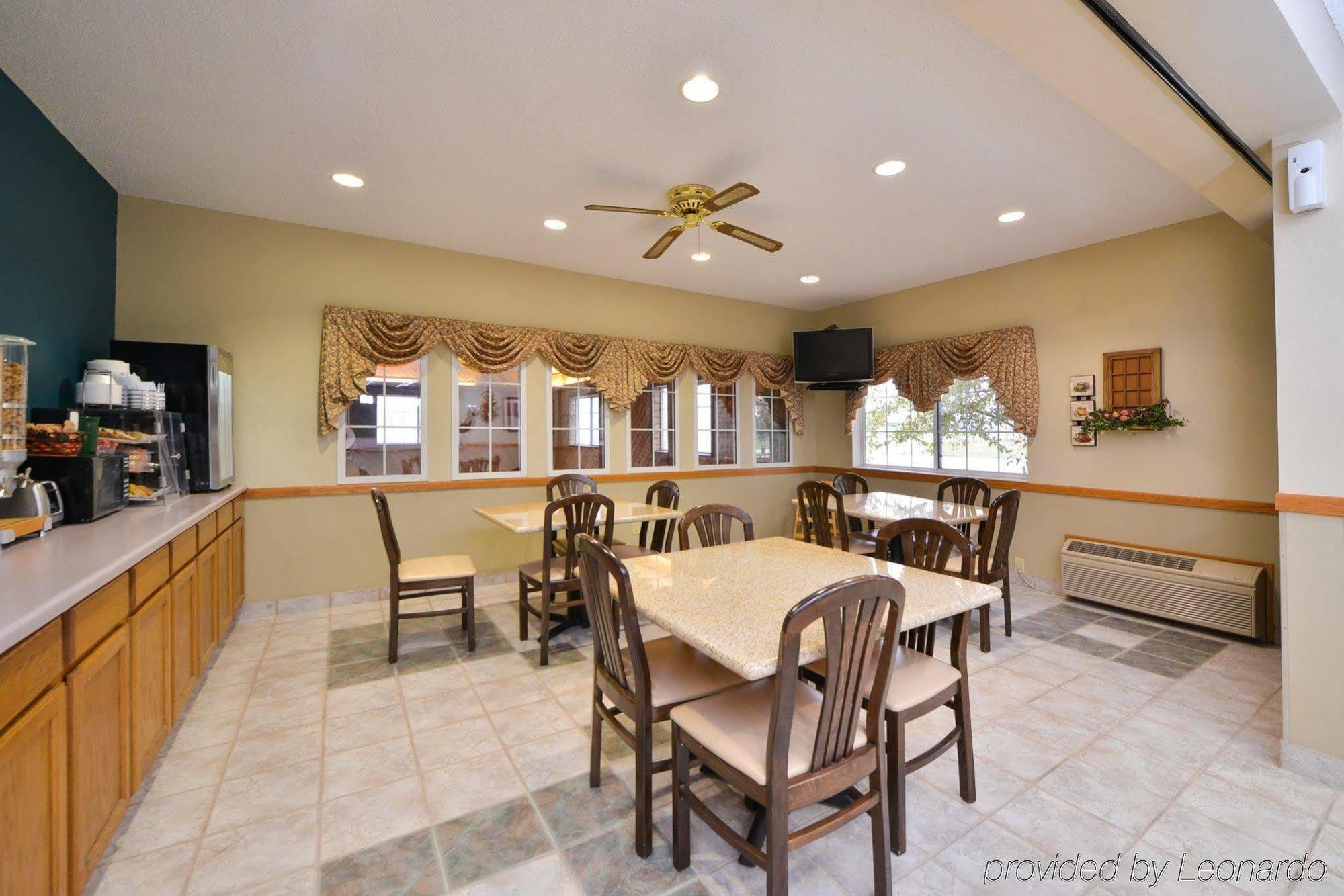 Regency Inn Geneseo Il I-80 Εξωτερικό φωτογραφία